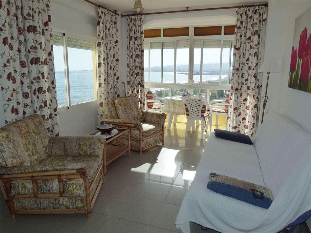 Apartamentos Intercentro Torrox-Costa ภายนอก รูปภาพ