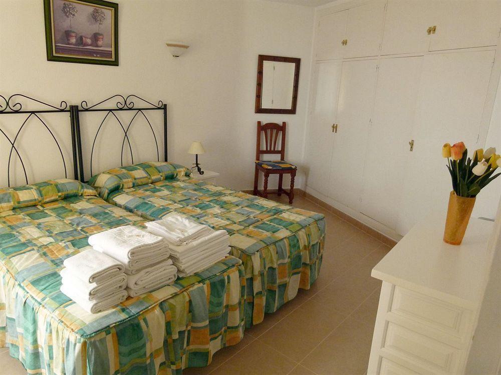 Apartamentos Intercentro Torrox-Costa ภายนอก รูปภาพ